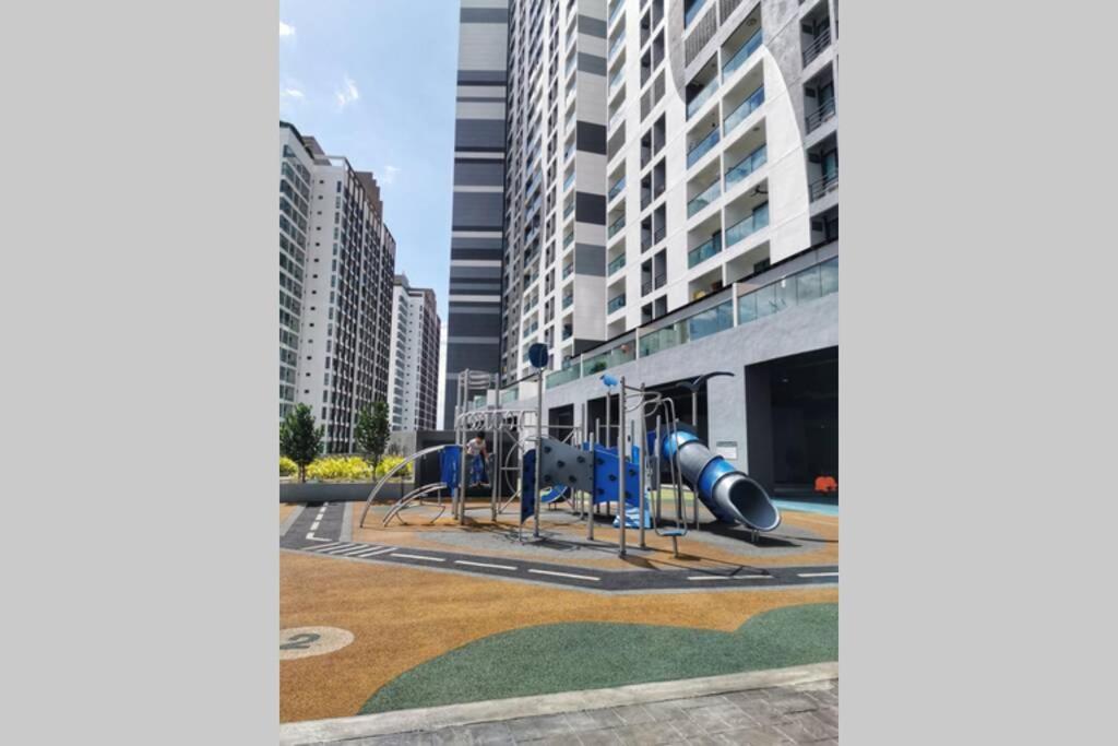 Symphony Tower Studio #9 With Balcony Cheras Exterior photo